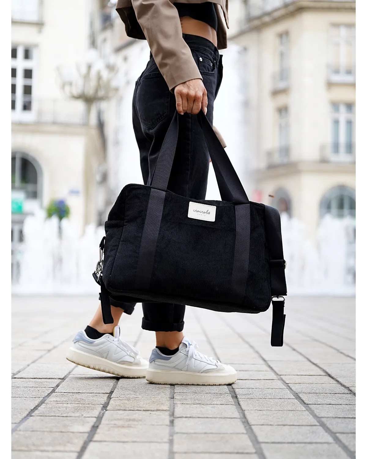 Sac à langer ou sac à dos bébé : lequel choisir selon votre style de vie ?