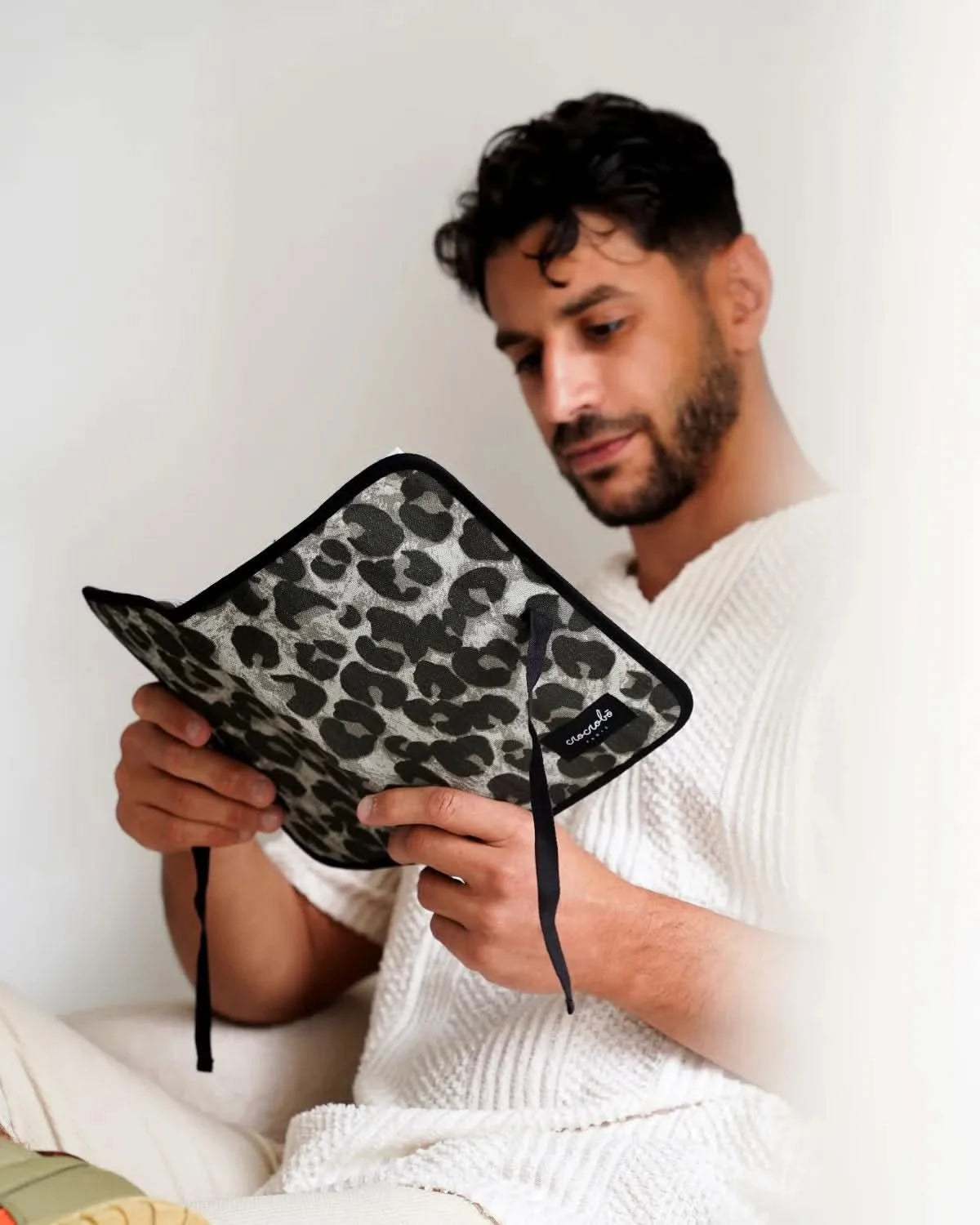 Protège carnet de santé Paulin - Léopard gris 