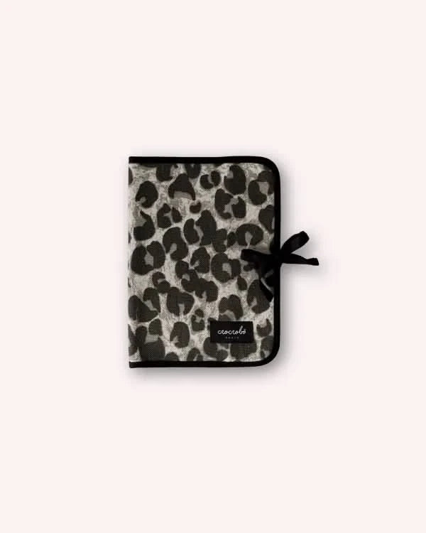 Protège carnet de santé Paulin - Léopard gris 